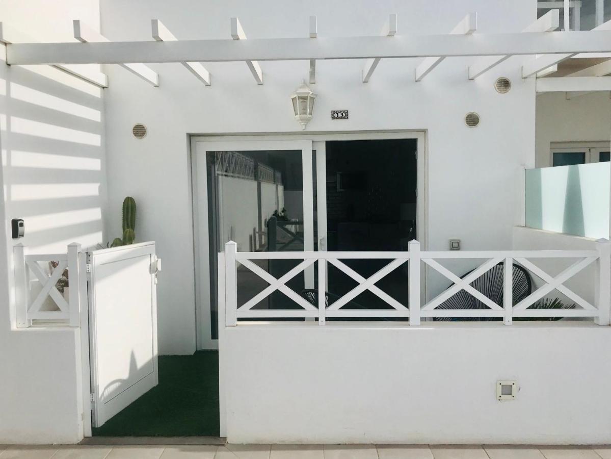 Flower Beach Suite Pool Playa Honda  Zewnętrze zdjęcie